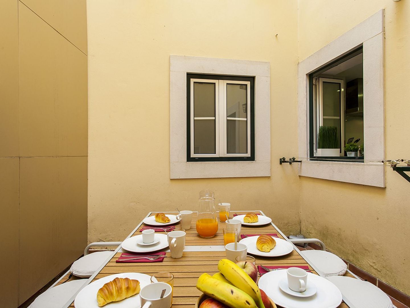 Chiado Patio Apartment Lissabon Exterior foto